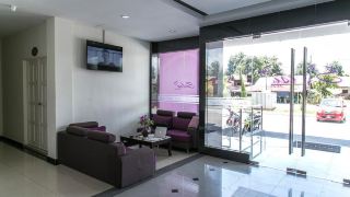 oyo-premium-jalan-pantai-tengah