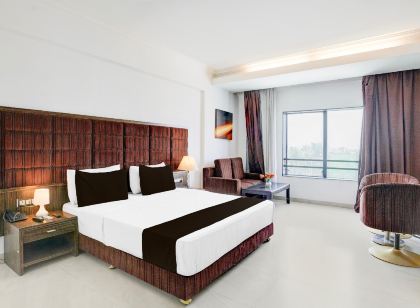 Super Townhouse Bharuch Near Railway Station Formerly Hotel Kohinoor