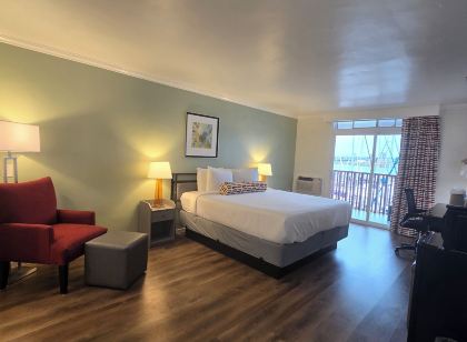 Marina Village Inn