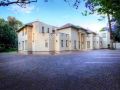 10-2nd-avenue-houghton-estate