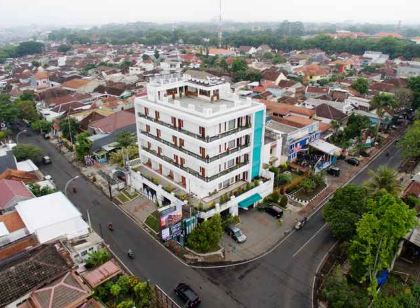 Ratu Homestay Malang