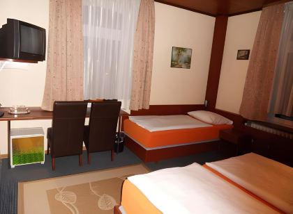 Hotel zum Adler