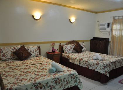 ディ ラッキー ガーデン イン