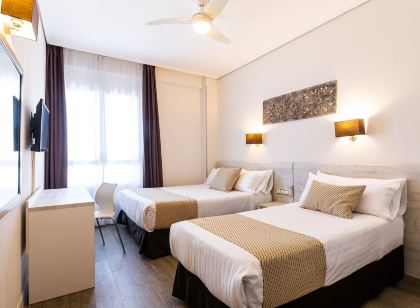 Sweet Hotel Continental