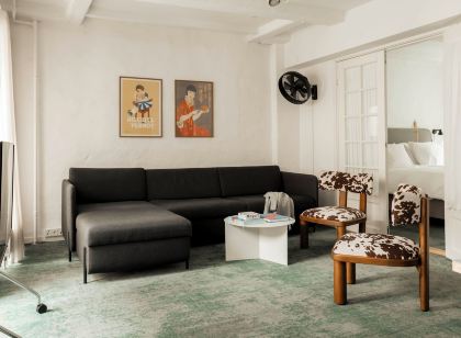 The Churchill Apartments by Daniel&Jacob's
