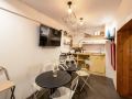 oyo-895-the-onion-hostel