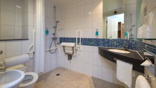 holiday-inn-express-stevenage