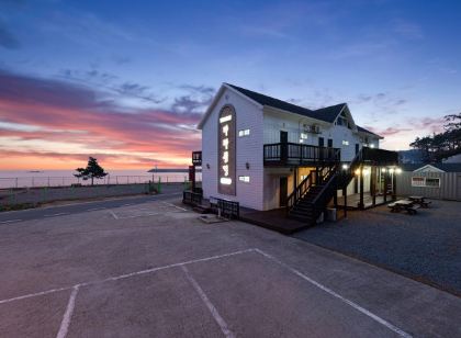 Taean Eoeundol Seascape PEN