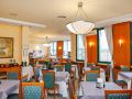 hotel-mainake