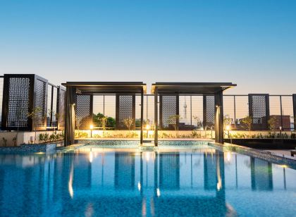 Holiday Inn Lucknow Airport