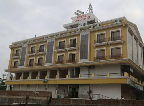 Hotel Grandeur