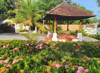 Kumarakom Tharavadu - Heritage Hotel