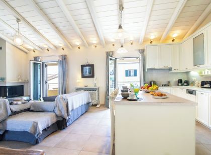 La Casa Sedici by Corfu Escapes