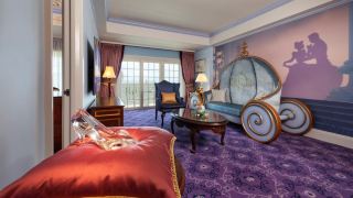hong-kong-disneyland-hotel