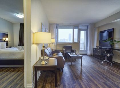 Town Inn Suites Hotel
