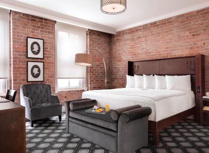 Q&C Hotel and Bar New Orleans, Autograph Collection