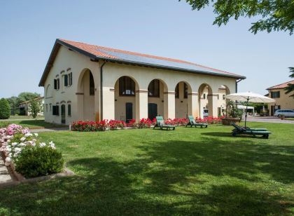 Hotel Venice Resort Airport