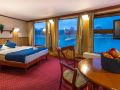 fortuna-boat-hotel-and-restaurant