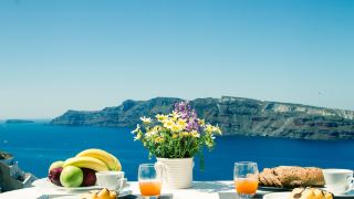 santa-irini-nano-oia-villa