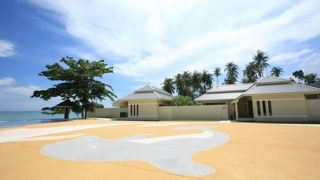 wis-beach-khanom