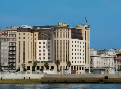 Hotel Bahía
