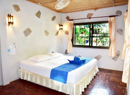 Haad Khuad Resort