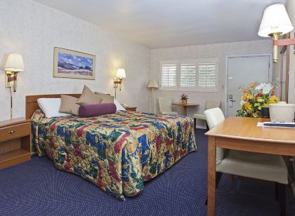 Town House Motel
