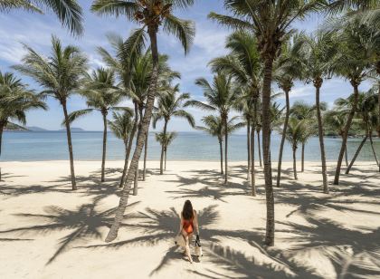 InterContinental Danang Sun Peninsula Resort
