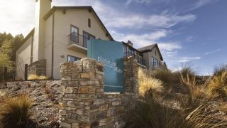 platinum-queenstown-luxury-villas