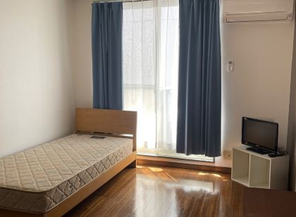 Alpie A Room 102 Free Parking and WiFi 5 Minute