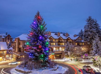 Whistler Village Inn & Suites