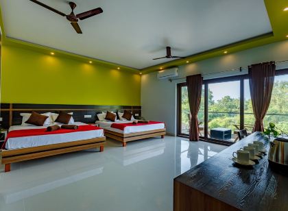 Om Shanti Residence