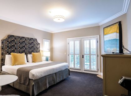 Bel Abri Napa Valley Inn