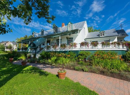 Auberge Des Nuages