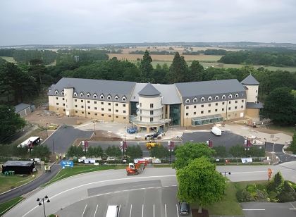 Drayton Manor Hotel
