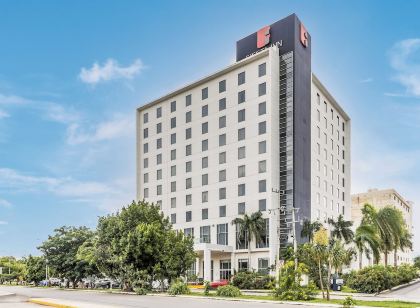 Fiesta Inn Merida