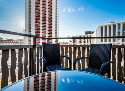 Best Western Plus Royal Suites