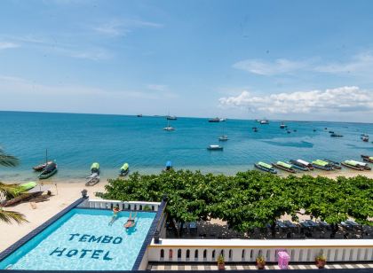 Tembo House Hotel