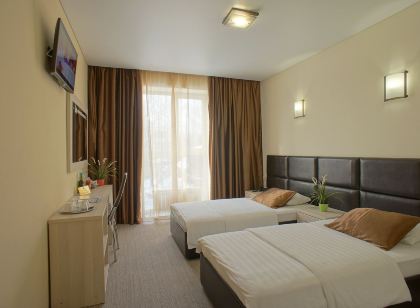 Hotel Marton Volga