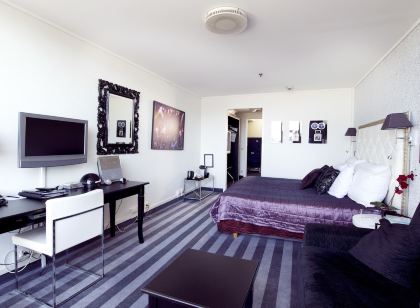 Home Hotel Grand Olav