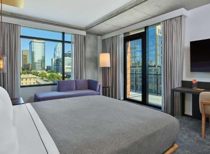 캐노피 바이 힐튼 오스틴 다운타운