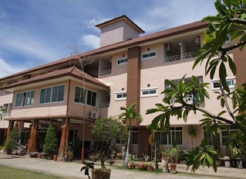 กลางเมือง ริเวอร์โฮม