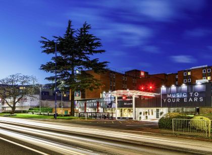 倫敦希思羅機場宜必思飯店