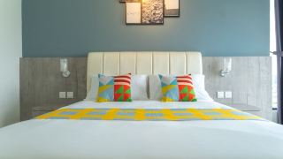 oyo-home-43995-premium-3br-1tebrau