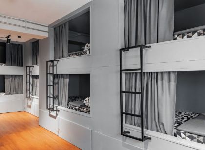 Hostel La Moneda