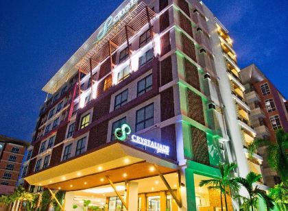 Crystal Jade Hotel