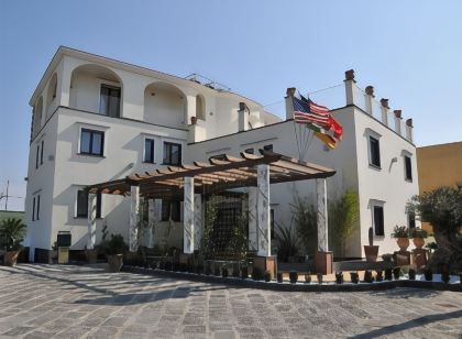 Costa Hotel