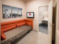 halex-roomandfood