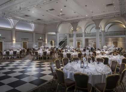 The Queens Hotel