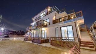 goseong-seaandstar-pension
